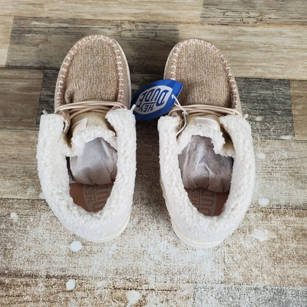 Hey Dude Wendy Fold Brushed Cozy Youth Girls Shoes Sz 5‎ Ivory Faux Fur Slip On